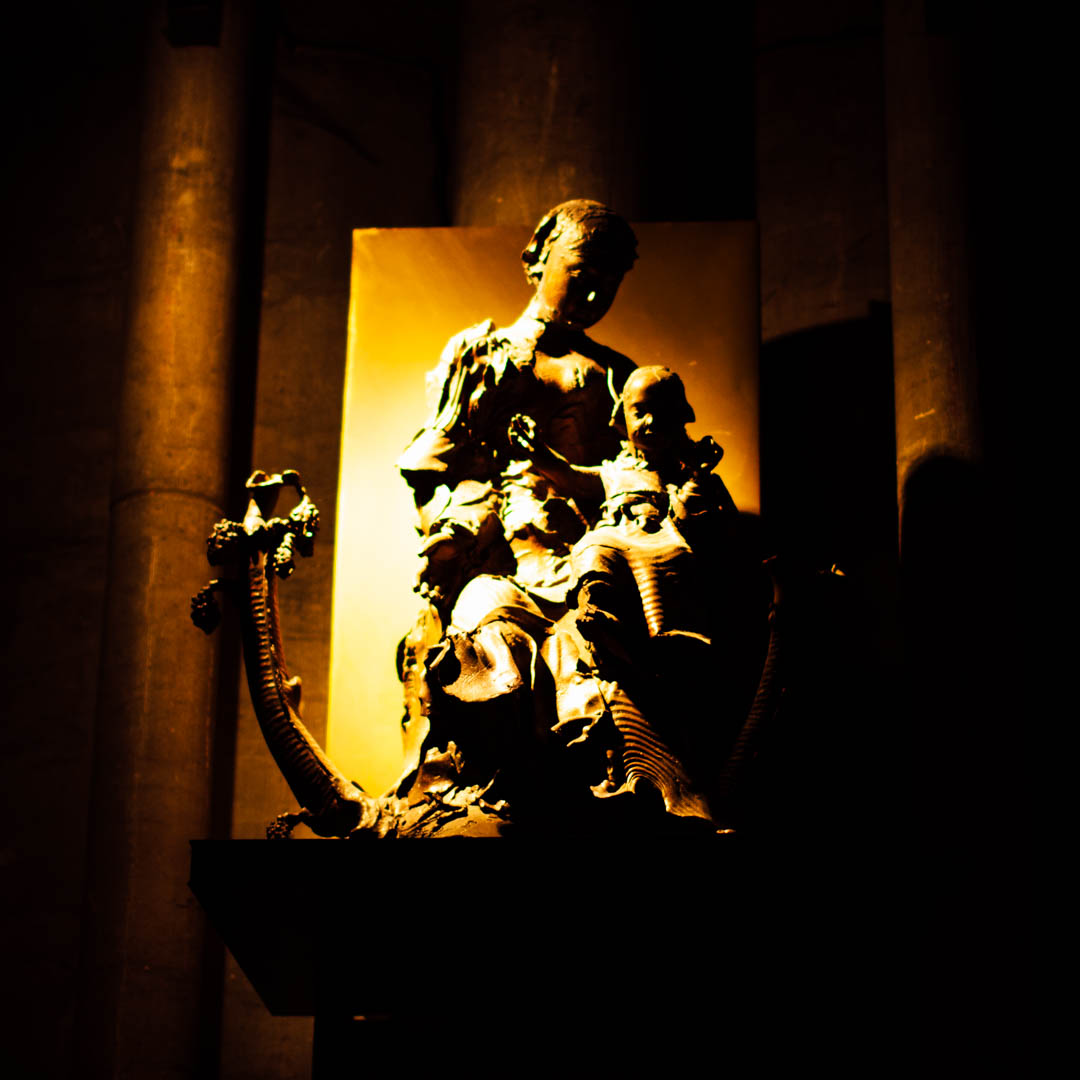 statue jeanclos cathédrale notre dame de la treille lille 290