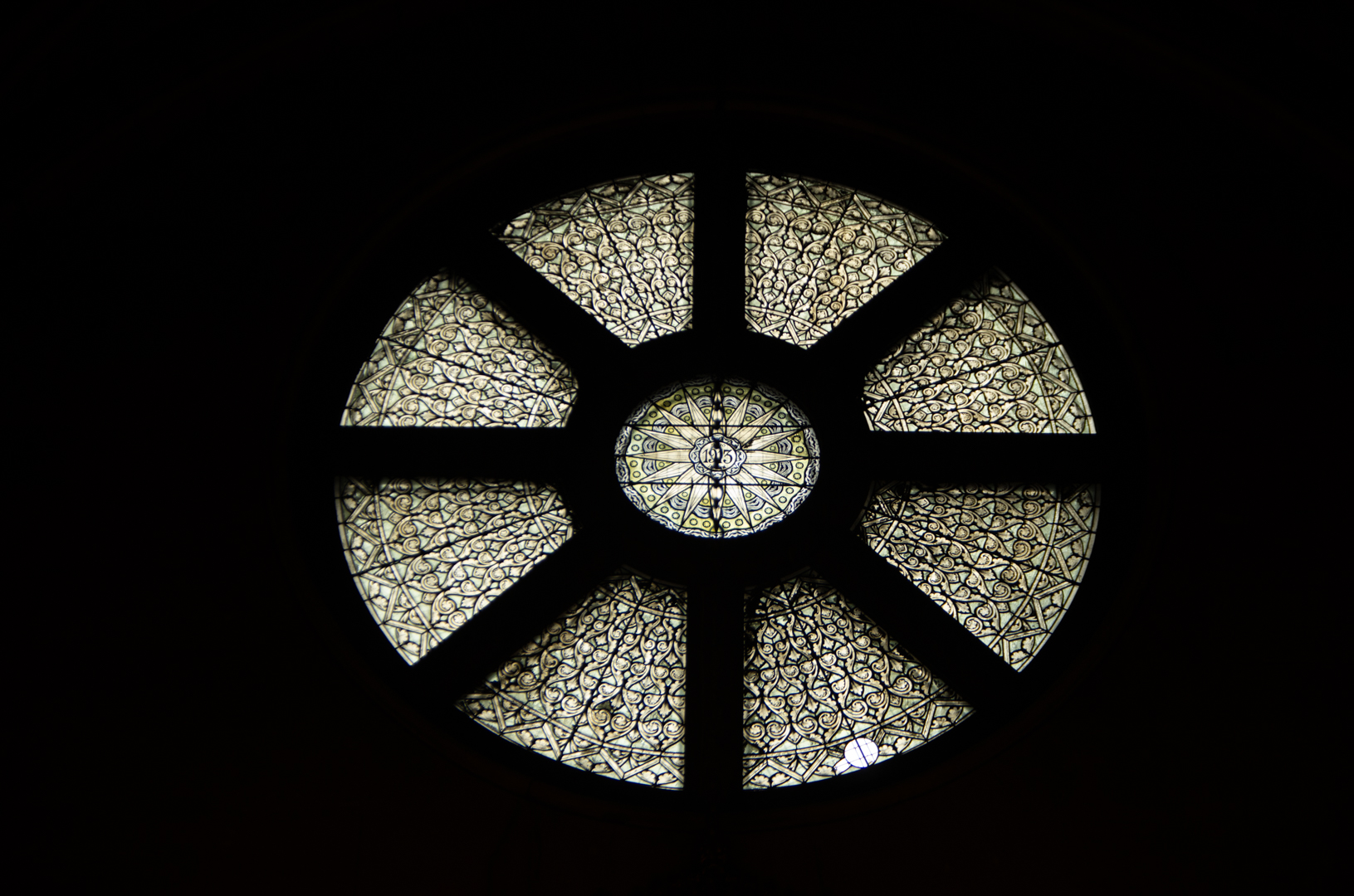 vitrail chapelle capitulaire notre dame de la treille 4